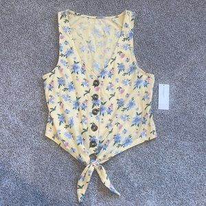 NWT American Eagle Button Front Floral Crop Tank Top